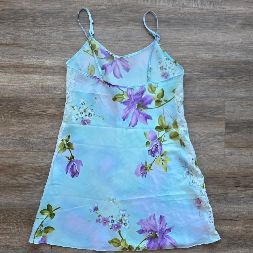 Secret Treasures Vintage Floral Satin Slip Dress and Robe Set Blue Purple Small